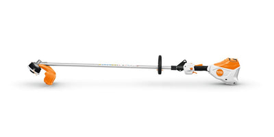 Decespugliatore a batteria STIHL FSA 120 R vista laterale, tagliabordi professionale per giardinaggio e manutenzione del verde