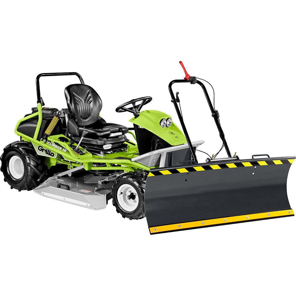 Grillo Climber 10.27 trinciaerba 4WD con lama neve applicata anteriormente