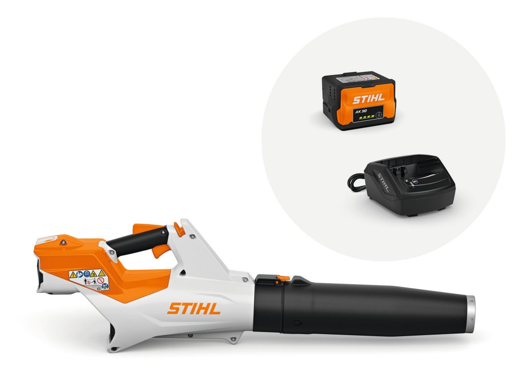 Soffiatore a batteria STIHL BGA 60 con batteria AK 30 e caricatore