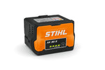 Vista frontale della batteria Stihl AK 30 S