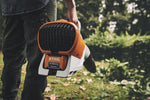 Vista laterale del soffiatore a batteria STIHL BGA 250
