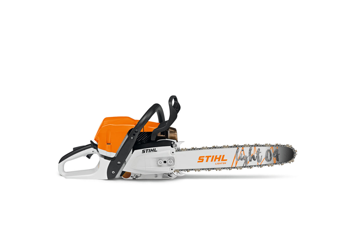 Motosega Stihl MS 362 C-M su fondo bianco