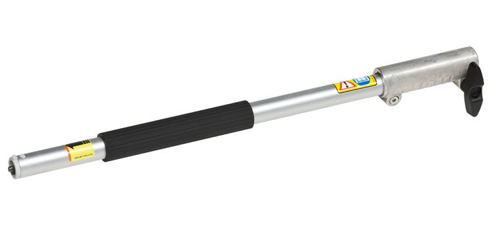 Prolunga in alluminio STIHL per KombiTools compatibile con HT-KM e HL-KM, visualizzata in un ambiente naturale