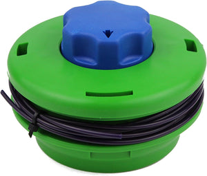 Testina di ricambio per decespugliatore, compatibile con vari modelli. Design robusto in plastica verde con manopola blu per un facile montaggio. Filo di nylon resistente incluso. Ideale per tagliare erba e sterpaglie. Accessorio per giardinaggio.