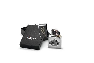 Accendino Zippo Contra Lightning argento con logo STIHL