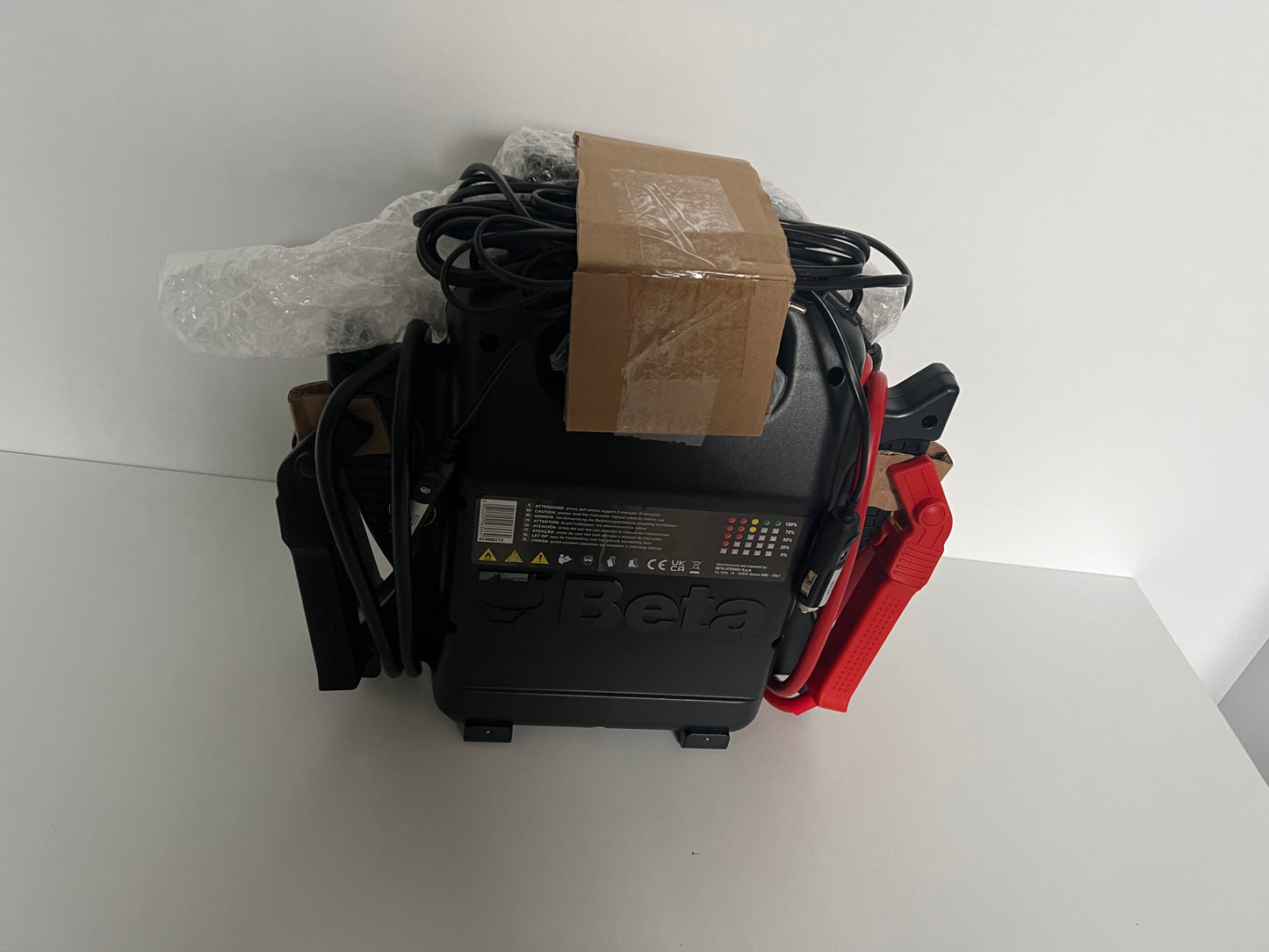 Booster avviatore Beta 1498EL/12 12V con cavi e pinze di avviamento