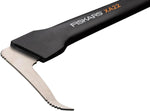 Fiskars XA22, gancio da tronchi con manico nero ergonomico e lama in acciaio, ideale per la gestione e il sollevamento di tronchi di legno. Strumento robusto e durevole per lavori forestali.
