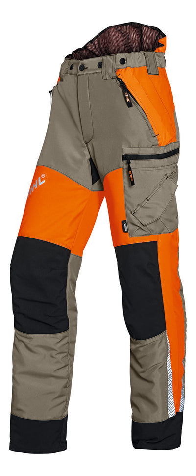 Pantaloni Stihl Dynamic Vent vista laterale con inserti elasticizzati e tasca porta cellulare