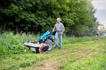 Trinciaerba RollerBlade su motocoltivatore durante la bonifica di sterpaglie e rovi