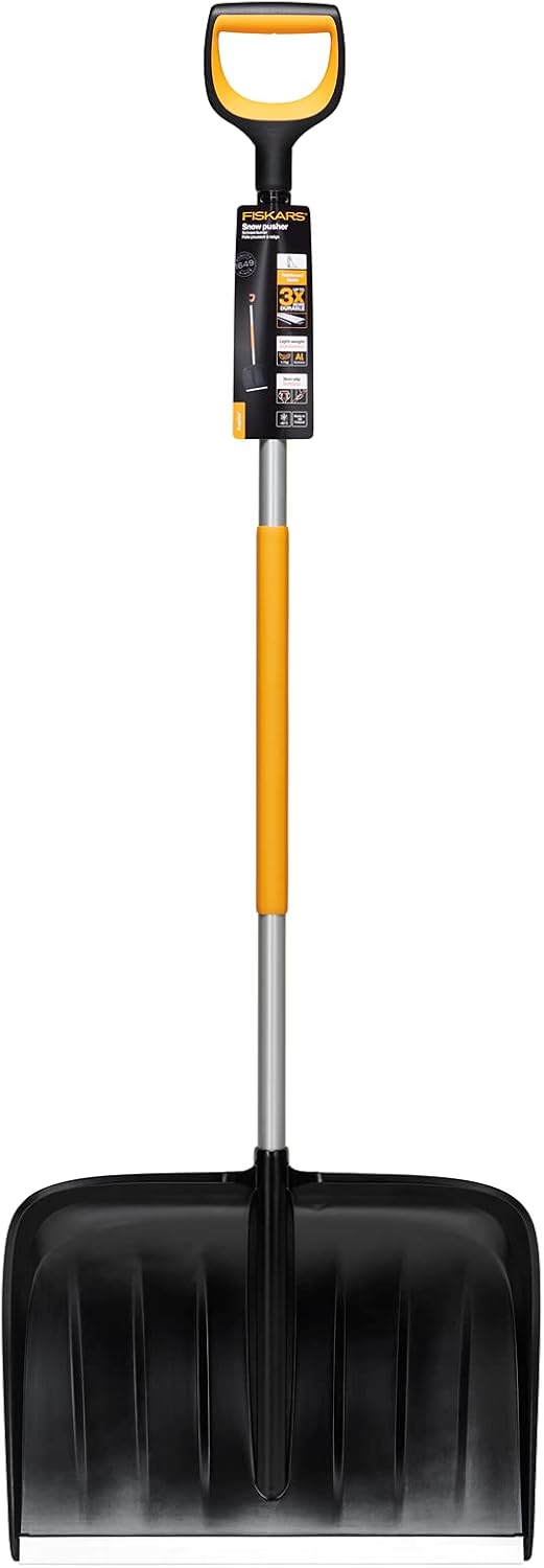 Spingineve Fiskars X-series vista frontale con etichetta prodotto