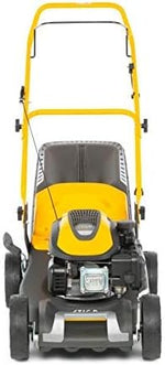 Rasaerba a scoppio Stiga vista frontale con motore 123 cm³