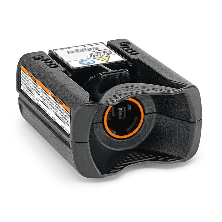 Adattatore STIHL AP per trasmissione di energia tra batteria AP e attrezzo con vano batteria