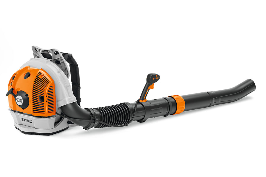 Soffiatore spalleggiato Stihl BR 700 a benzina con tubo di soffiaggio e impugnatura