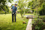 Utilizzo del decespugliatore Stihl FS 56 R per rifinitura prato in giardino