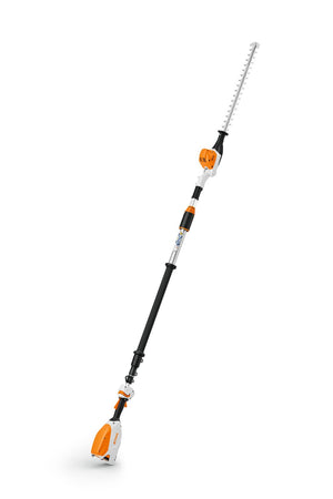 Tagliasiepi allungato a batteria Stihl HLA 86 con asta telescopica e lama da 50 cm