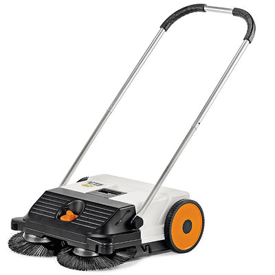 Spazzatrice manuale Stihl KG 550 con sistema MultiClean e tramoggia raccolta