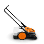 Spazzatrice Stihl KG 770 profilo laterale con tramoggia e manico