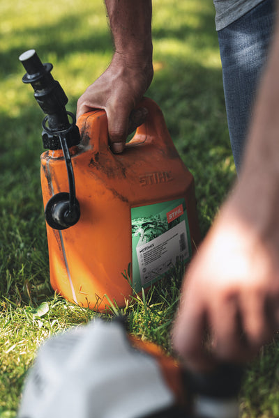 Tanica carburante premiscelato Stihl Motomix per motori a miscela