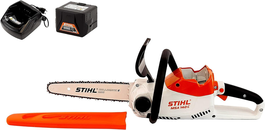 Motosega a batteria Stihl MSA 140 C con batteria AK30 e caricatore AL101