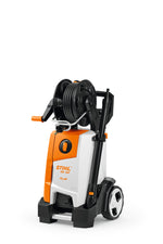 Stihl RE 130 Plus idropulitrice con avvolgitubo e manico telescopico
