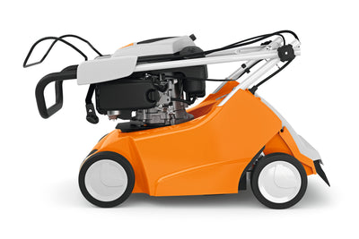 Stihl RL 540 arieggiatore a scoppio con stegola ripiegabile e ruote di scorrimento