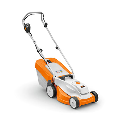 Tosaerba a batteria STIHL RMA 235 con larghezza di taglio 33 cm e cesto raccoglierba 30 l
