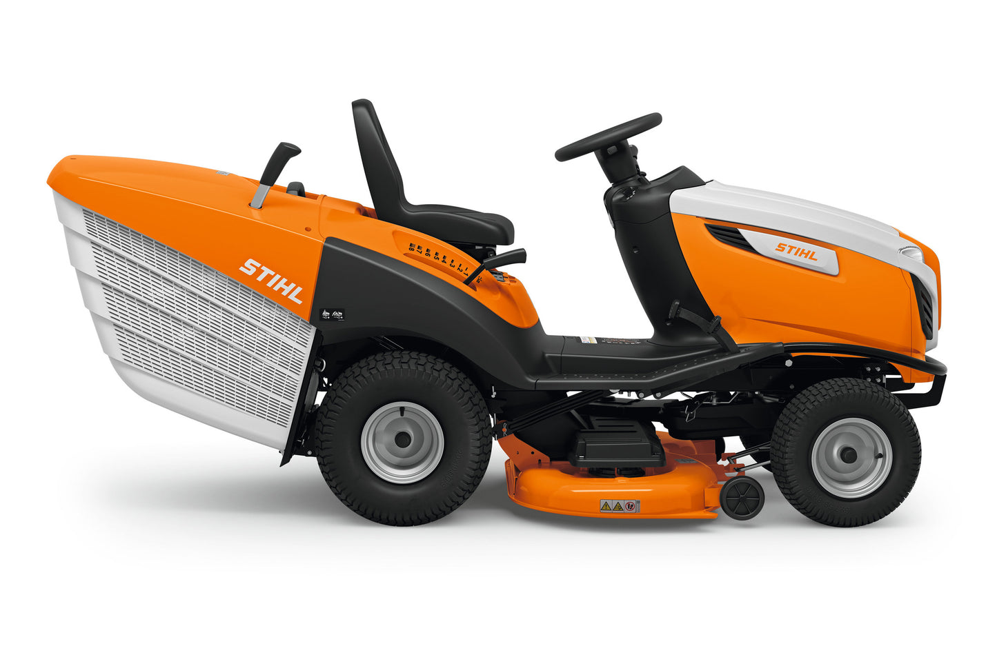 Profilo trattorino tosaerba Stihl RT 6112 ZL con cesto raccolta erba da 350 litri