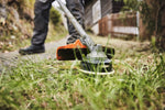 Stihl sistema Kombi a scoppio con accessorio soffiatore per foglie e detriti