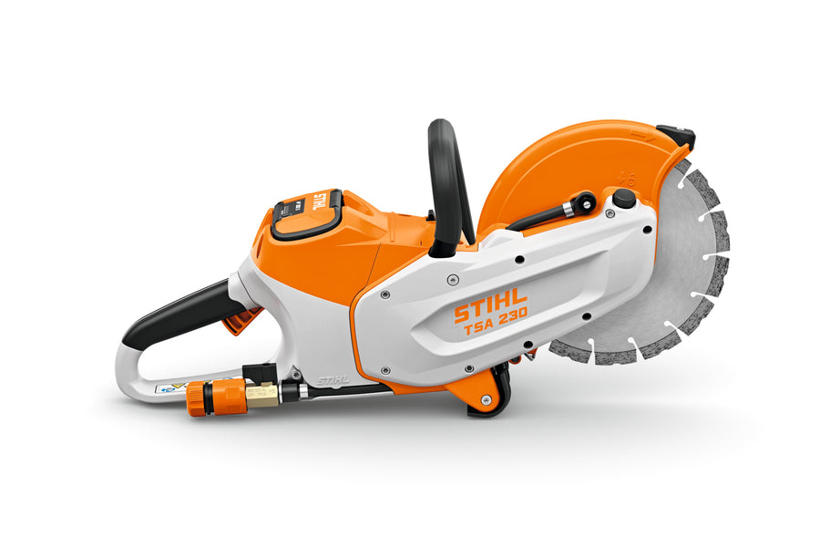 Troncatrice a batteria STIHL TSA 230 con disco da taglio 230 mm